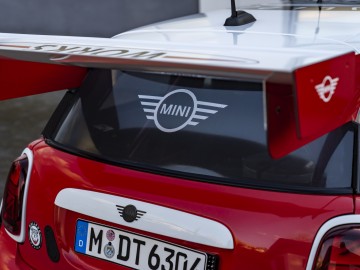  Mini John Cooper Works &ndash; Powr&oacute;t na N&uuml;rburgring